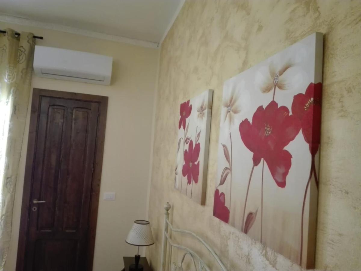 La Casa Di Anita Nel Cuore Di Segesta カラタフィーミ エクステリア 写真