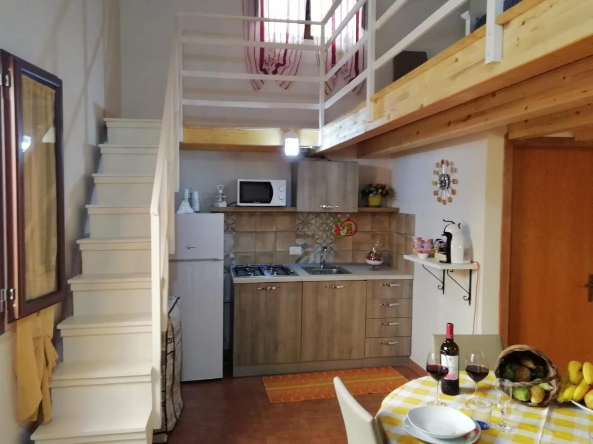 La Casa Di Anita Nel Cuore Di Segesta カラタフィーミ エクステリア 写真